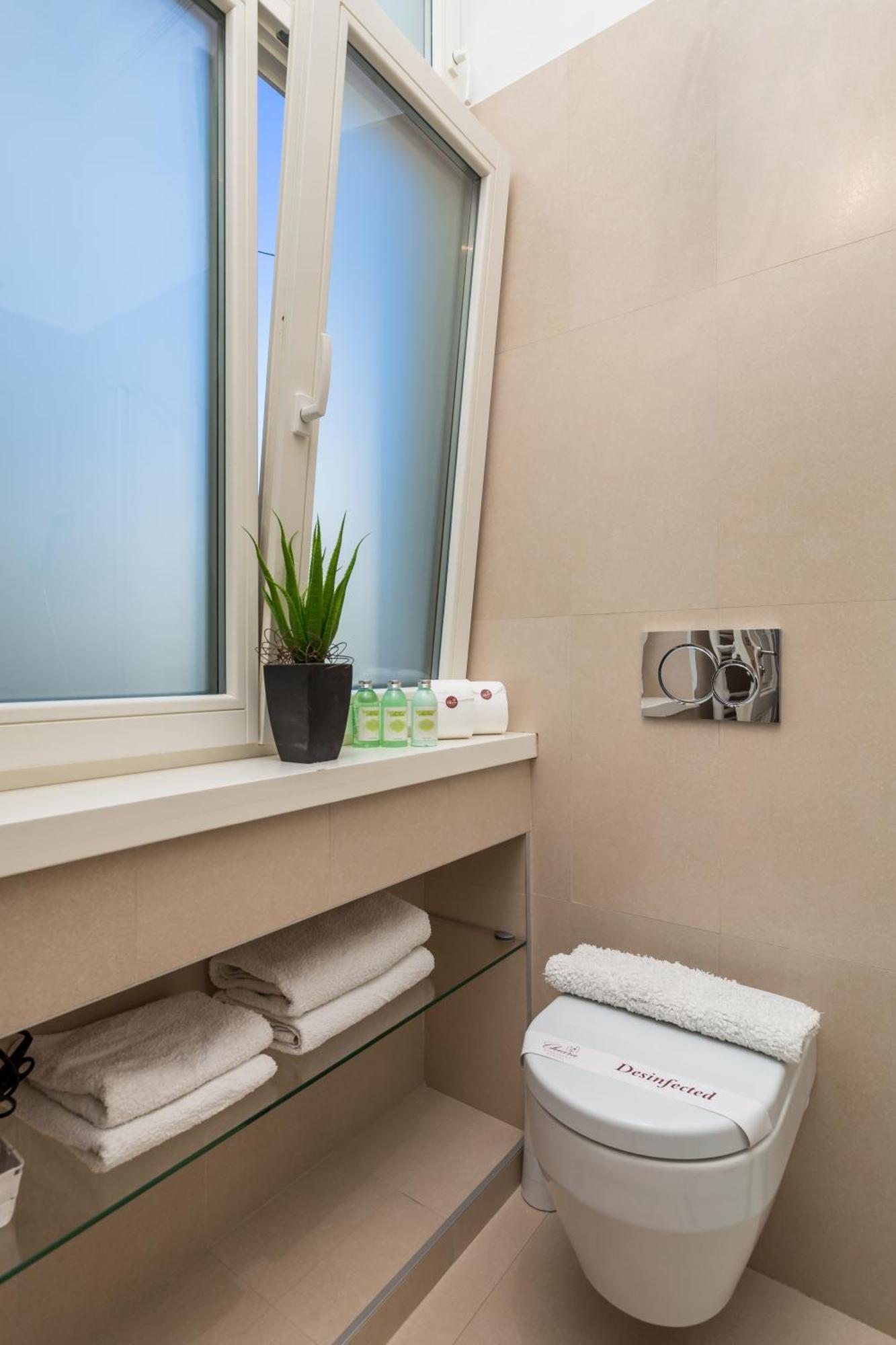 Villa Sokol Apartments Opatija Center Room photo